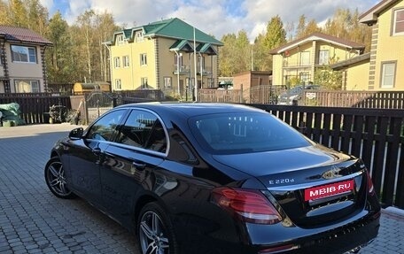 Mercedes-Benz E-Класс, 2019 год, 3 600 000 рублей, 11 фотография