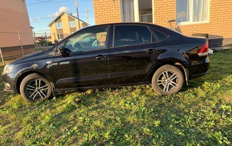 Volkswagen Polo VI (EU Market), 2012 год, 820 000 рублей, 2 фотография