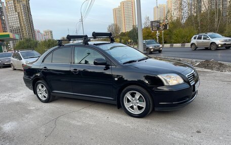 Toyota Avensis III рестайлинг, 2005 год, 998 000 рублей, 10 фотография