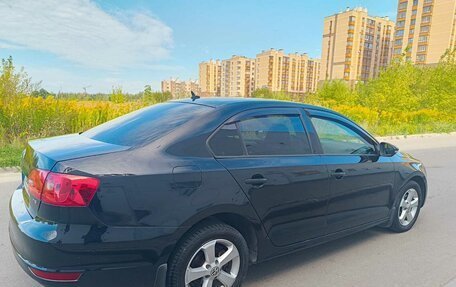 Volkswagen Jetta VI, 2011 год, 949 000 рублей, 10 фотография