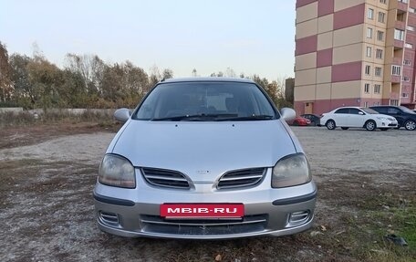 Nissan Tino, 2001 год, 300 000 рублей, 2 фотография