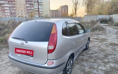 Nissan Tino, 2001 год, 300 000 рублей, 12 фотография