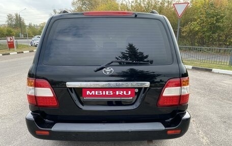 Toyota Land Cruiser 100 рестайлинг 2, 2005 год, 1 750 000 рублей, 4 фотография