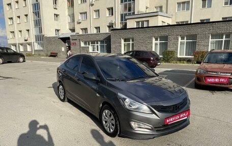 Hyundai Solaris II рестайлинг, 2014 год, 1 200 000 рублей, 20 фотография