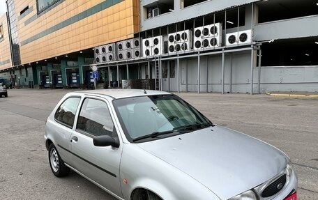 Ford Fiesta, 1997 год, 180 000 рублей, 2 фотография