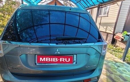 Mitsubishi Outlander III рестайлинг 3, 2012 год, 1 610 000 рублей, 6 фотография