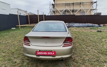 Dodge Stratus II, 2004 год, 265 000 рублей, 4 фотография