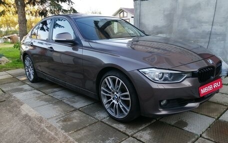 BMW 3 серия, 2012 год, 2 150 000 рублей, 13 фотография