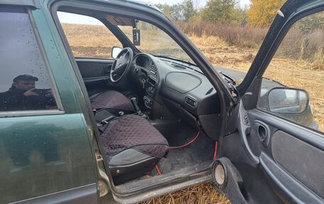 Chevrolet Niva I рестайлинг, 2004 год, 275 000 рублей, 4 фотография