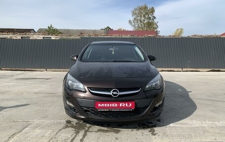 Opel Astra J, 2014 год, 950 000 рублей, 1 фотография