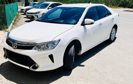 Toyota Camry, 2015 год, 2 500 000 рублей, 2 фотография