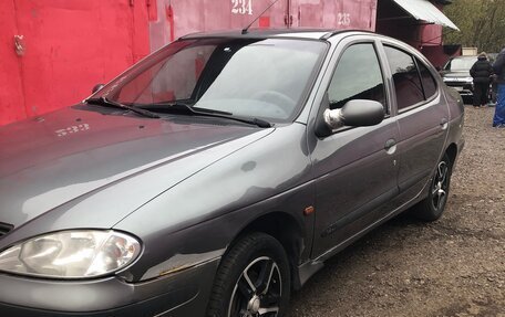 Renault Megane II, 2002 год, 200 000 рублей, 3 фотография