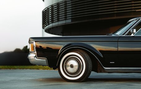 Lincoln Continental V, 1970 год, 5 700 000 рублей, 7 фотография