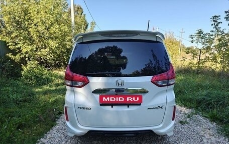 Honda Freed II, 2019 год, 2 300 000 рублей, 3 фотография