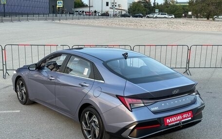 Hyundai Elantra, 2023 год, 2 697 000 рублей, 20 фотография