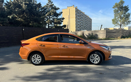 Hyundai Solaris II рестайлинг, 2018 год, 1 580 000 рублей, 3 фотография