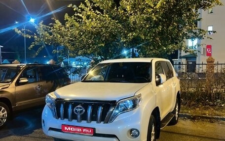 Toyota Land Cruiser Prado 150 рестайлинг 2, 2013 год, 4 200 000 рублей, 1 фотография