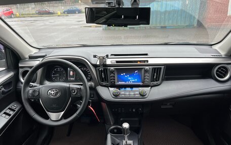 Toyota RAV4, 2017 год, 2 690 000 рублей, 27 фотография