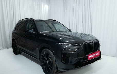 BMW X7, 2023 год, 19 500 000 рублей, 2 фотография