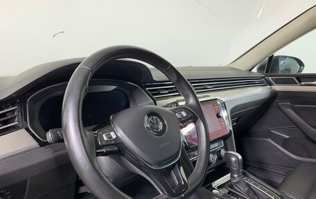 Volkswagen Passat B8 рестайлинг, 2017 год, 1 830 000 рублей, 12 фотография