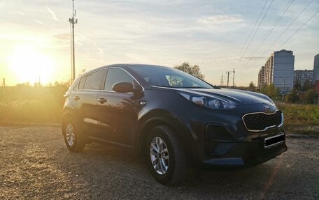 KIA Sportage IV рестайлинг, 2020 год, 2 350 000 рублей, 6 фотография