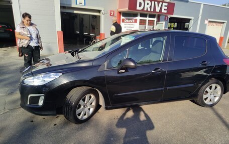 Peugeot 308 II, 2012 год, 650 000 рублей, 2 фотография