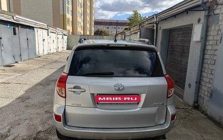 Toyota RAV4, 2009 год, 1 400 000 рублей, 17 фотография