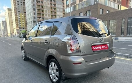 Toyota Corolla Verso I, 2006 год, 899 000 рублей, 3 фотография