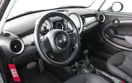 MINI Hatch, 2011 год, 1 099 000 рублей, 9 фотография