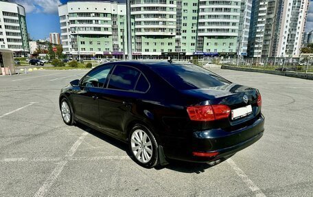 Volkswagen Jetta VI, 2013 год, 1 190 000 рублей, 4 фотография