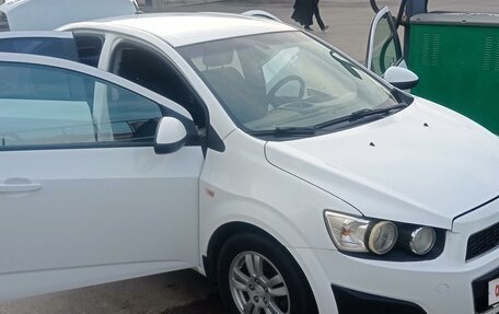 Chevrolet Aveo III, 2014 год, 850 000 рублей, 7 фотография