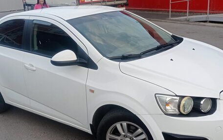 Chevrolet Aveo III, 2014 год, 850 000 рублей, 10 фотография