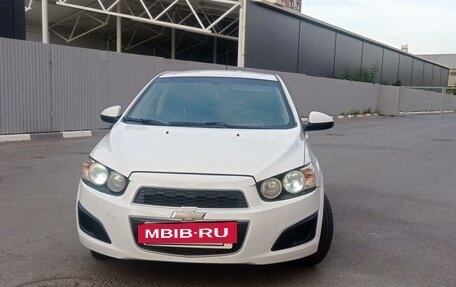 Chevrolet Aveo III, 2014 год, 850 000 рублей, 2 фотография