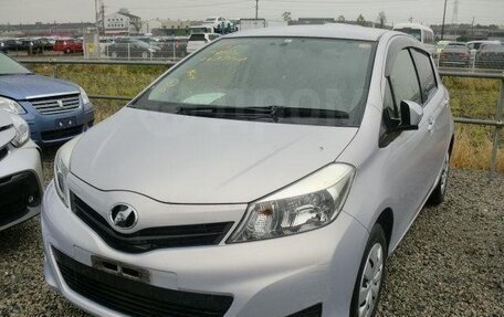 Toyota Vitz, 2013 год, 750 000 рублей, 15 фотография