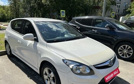 Hyundai i30 I, 2011 год, 800 000 рублей, 2 фотография