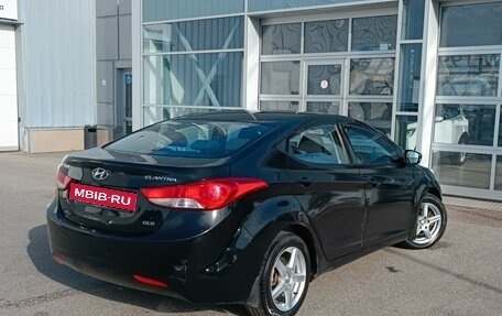 Hyundai Elantra V, 2012 год, 850 000 рублей, 2 фотография