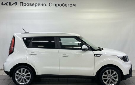 KIA Soul II рестайлинг, 2019 год, 1 880 000 рублей, 4 фотография