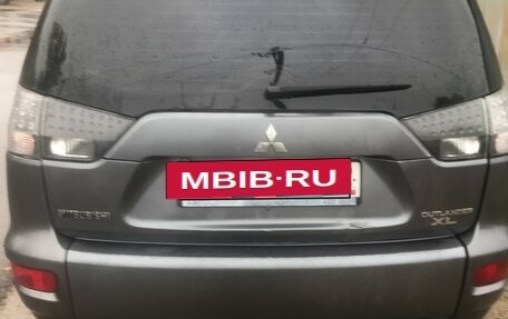 Mitsubishi Outlander III рестайлинг 3, 2010 год, 950 000 рублей, 3 фотография