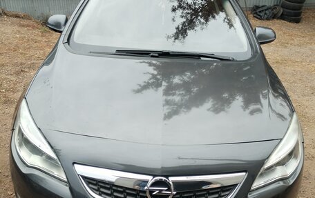 Opel Astra J, 2011 год, 500 000 рублей, 4 фотография