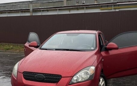 KIA cee'd I рестайлинг, 2008 год, 569 000 рублей, 2 фотография