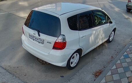 Honda Fit III, 2005 год, 570 000 рублей, 9 фотография