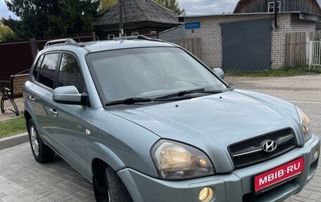 Hyundai Tucson III, 2008 год, 1 060 000 рублей, 1 фотография