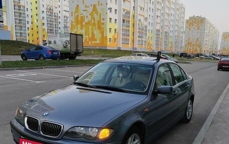 BMW 3 серия, 2004 год, 490 000 рублей, 1 фотография