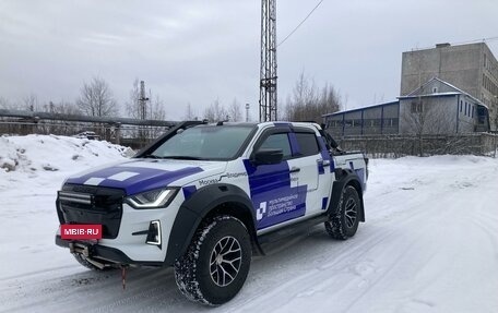 Isuzu D-Max, 2022 год, 10 000 000 рублей, 2 фотография