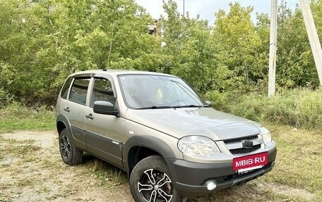 Chevrolet Niva I рестайлинг, 2015 год, 750 000 рублей, 5 фотография