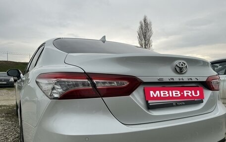 Toyota Camry, 2018 год, 2 950 000 рублей, 3 фотография