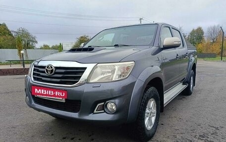 Toyota Hilux VII, 2013 год, 2 250 000 рублей, 5 фотография