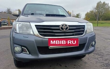 Toyota Hilux VII, 2013 год, 2 250 000 рублей, 20 фотография