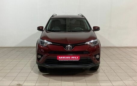 Toyota RAV4, 2017 год, 2 290 000 рублей, 7 фотография