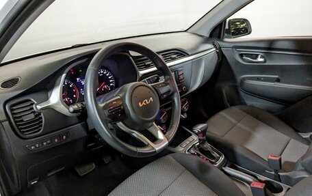 KIA Rio IV, 2021 год, 1 870 000 рублей, 25 фотография